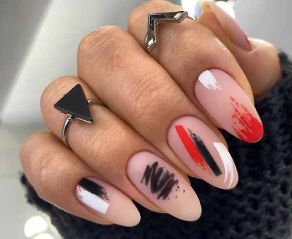 Дизайн ногтей, новинки 2021: френч, нежные, яркие, от мастеров nail-art
