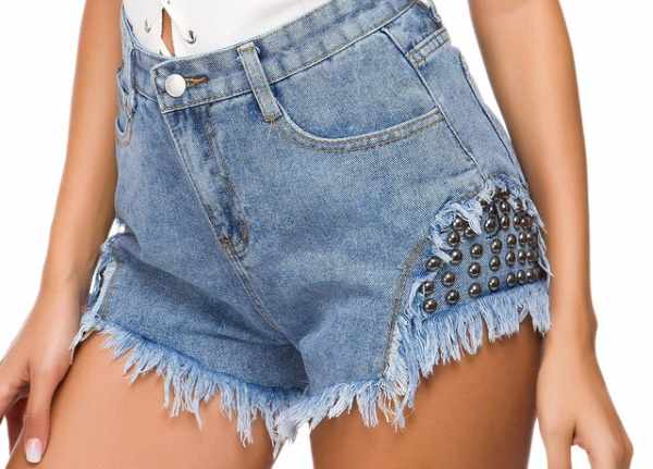 Короткие шорты женские для девушек: джинсовые, модные и красивые