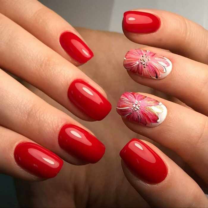 Красный маникюр. Дизайн ногтей в красном цвете гель лаком. Идеи, фото, рисунки