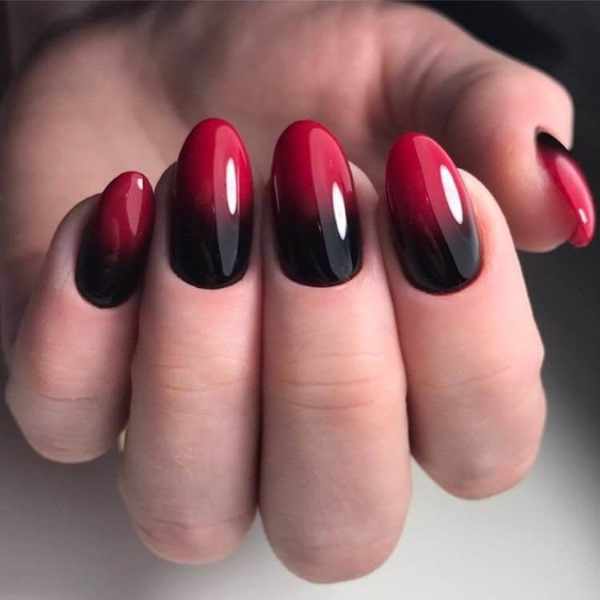 Маникюр красный с черным. Фото, новинки дизайнов 2021, на короткие и длинные ногти