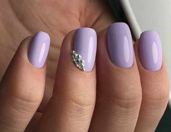 Сиреневые ногти дизайн. Фото со стразами, фиолетовые с цветочками, рисунком