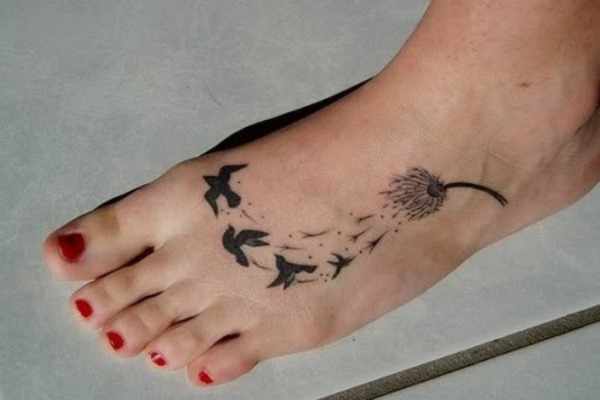 Красивые татуировки для девушек. Фото: надписи со смыслом, узоры, маленькие на руке, ноге, запястье, ключице, бедре, простые и нежные